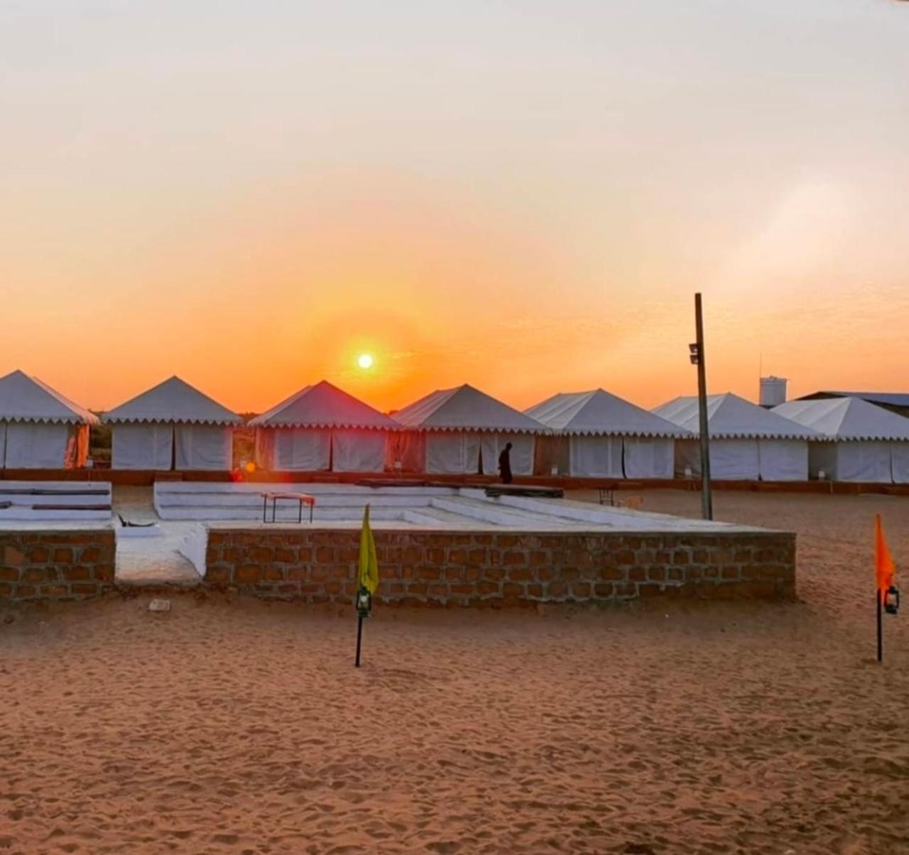 The Saffron Desert Camp Jaisalmer Luaran gambar